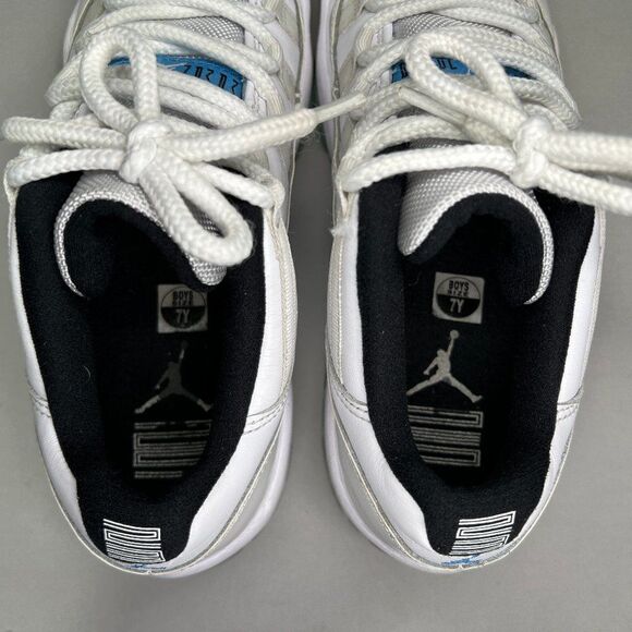 Jordan 11 Retro Low Legend Blue Shoes - Picture 9 of 11